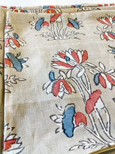 Load image into Gallery viewer, Lily Flower