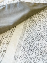 Load image into Gallery viewer, Blurred Lines