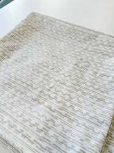 Load image into Gallery viewer, Dottie